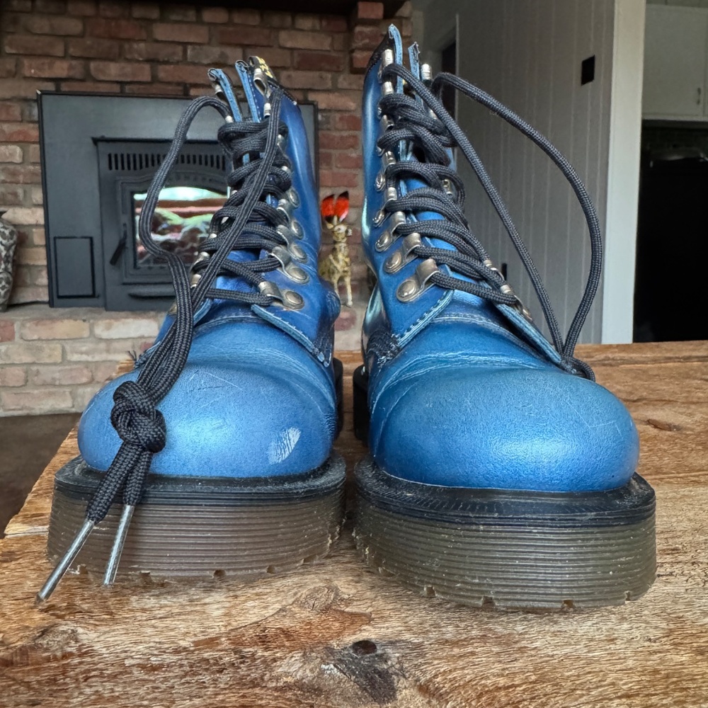 Dr. Martens 8217/34 VTG Made in England Cobalt Blue Boots - Picture 10 of 15